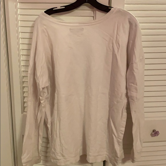 SOULCYCLE PULL OVER - Picture 4 of 4